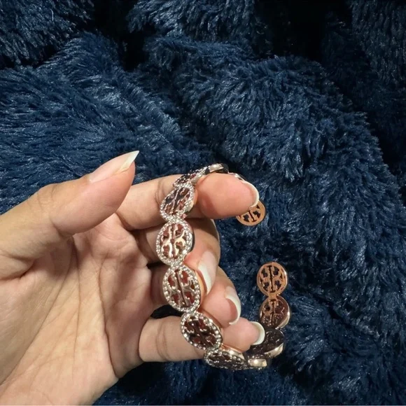 Tory Burch Rose Gold Floral Filigree Bracelet - Picture 11 of 11